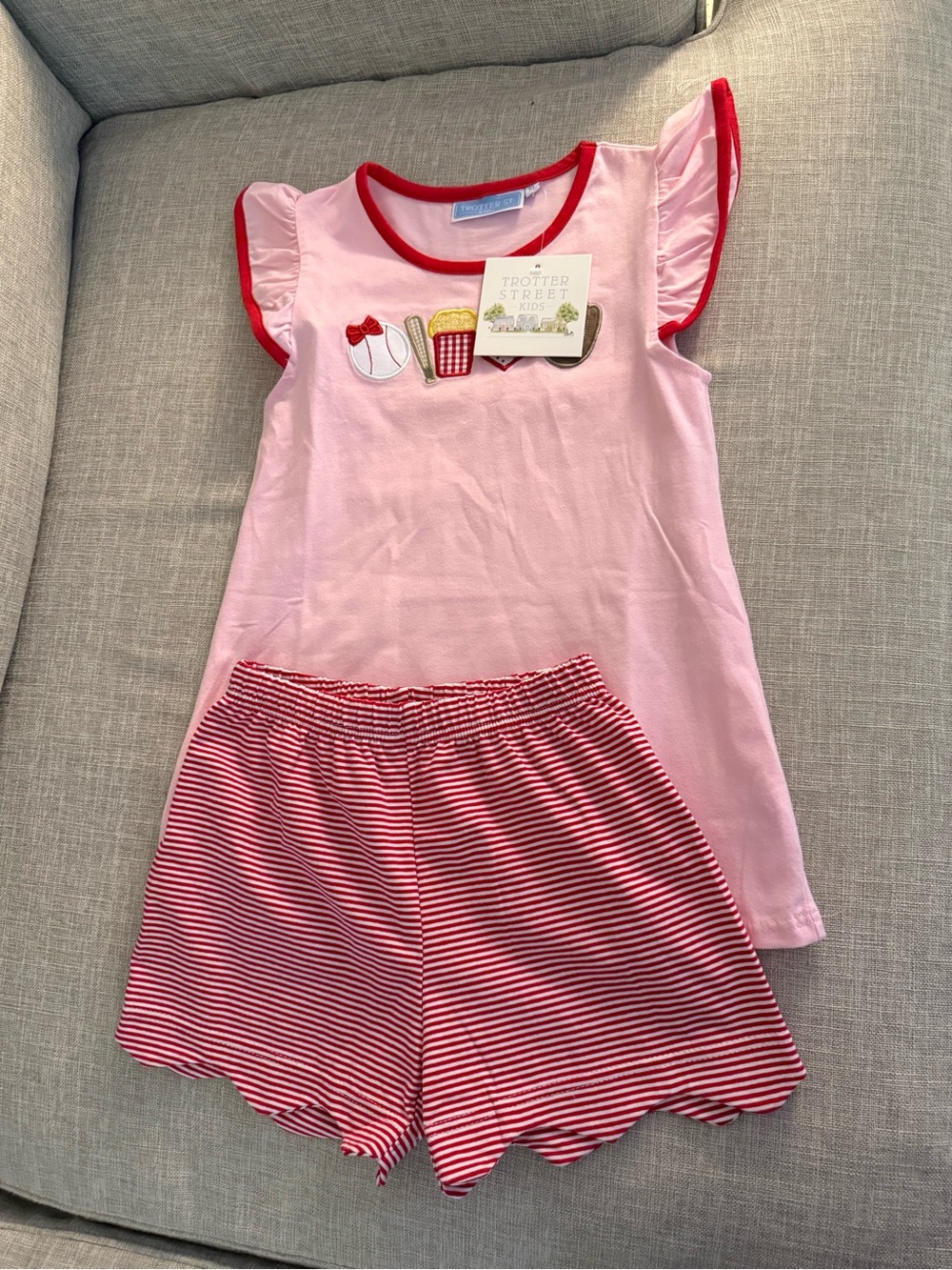 Trotter Street Kids Pink & Red Snack-Embroidered Short Set